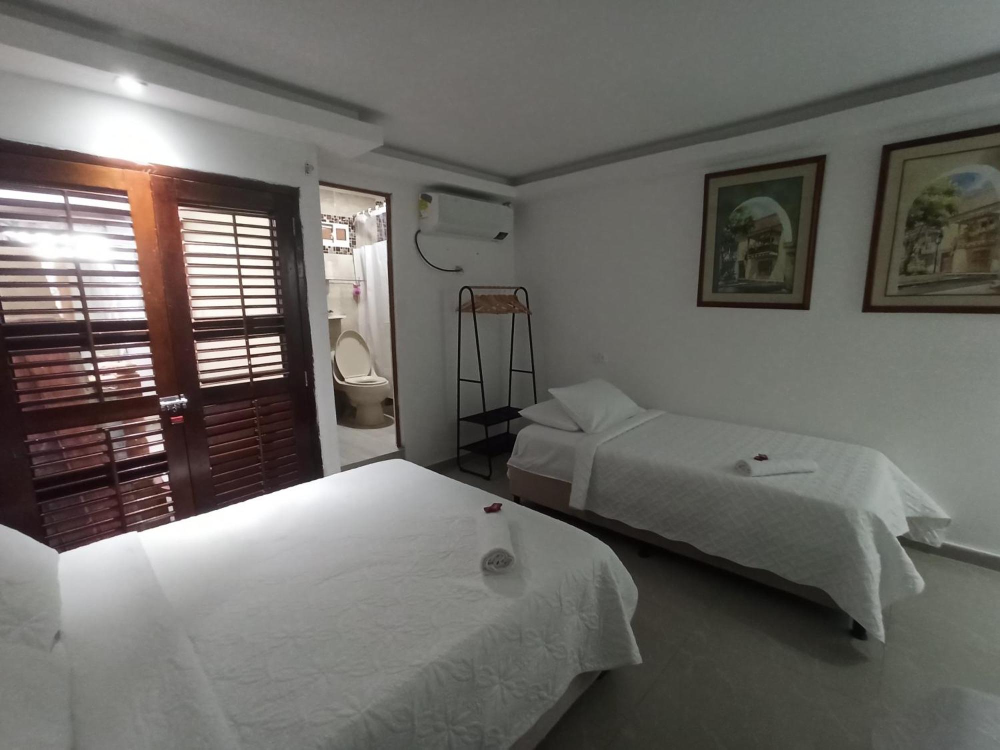 Hostal Casa De Las Americas Cartagena Eksteriør billede